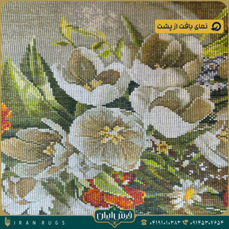 تابلوفرش دستباف طرح گل لاله کوچک.